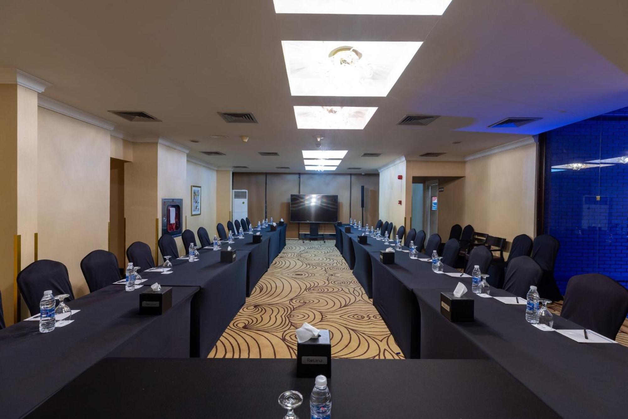Babylon Rotana Hotel 巴格达 外观 照片